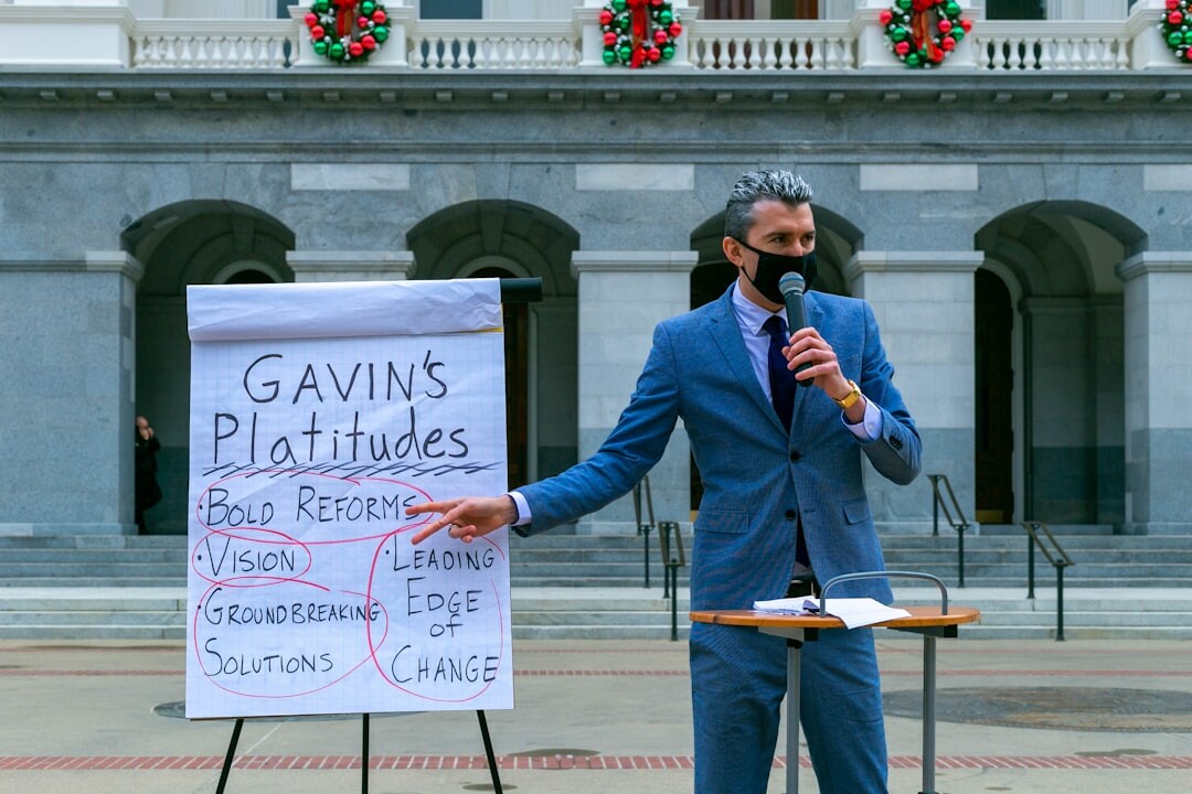 mayor resignation announcement